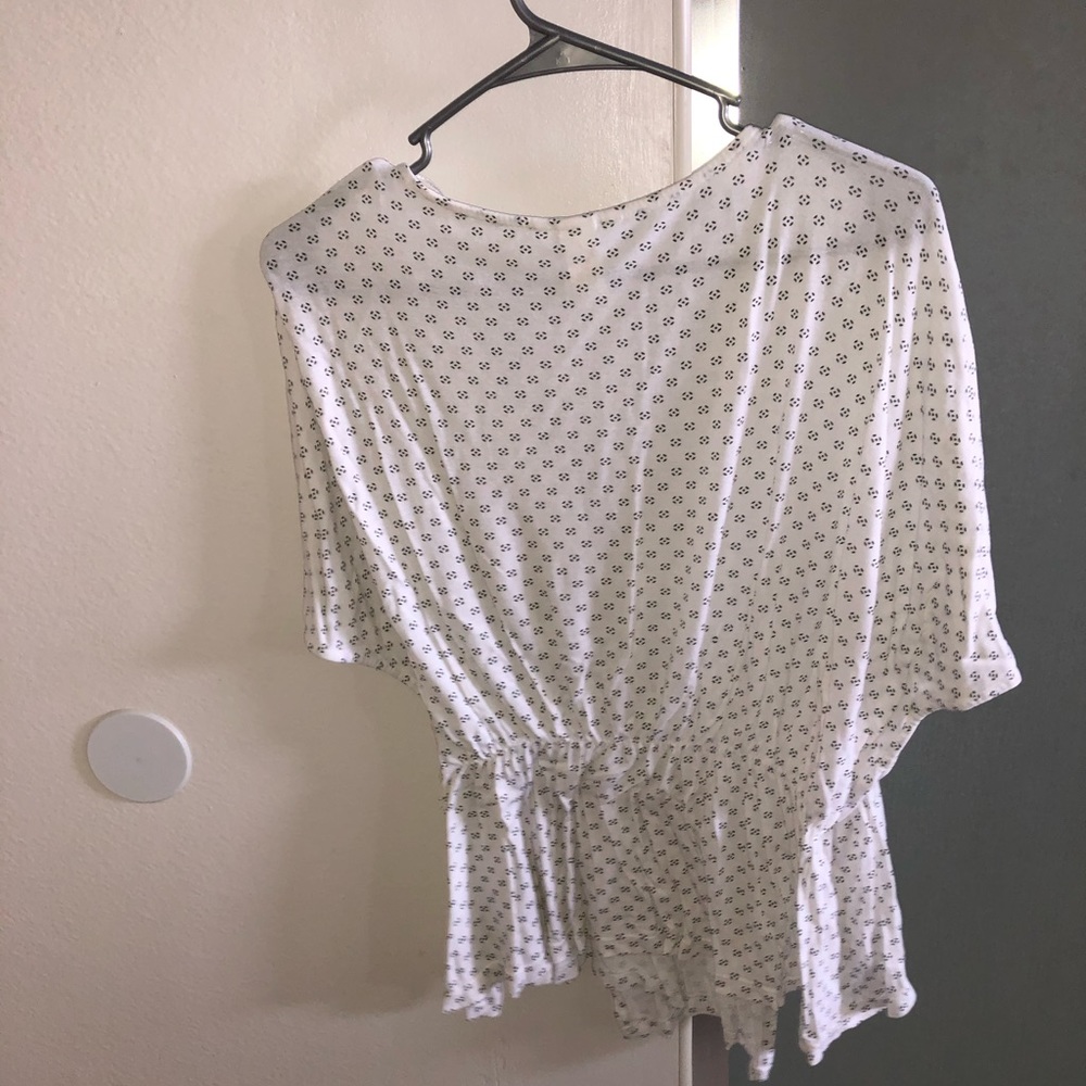 blouse - Picture 3 of 3